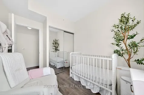 297 Oak Walk Drive Oakville ON L6H 3R6
