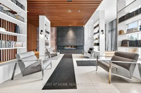 297 Oak Walk Drive Oakville ON L6H 3R6