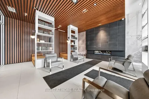297 Oak Walk Drive Oakville ON L6H 3R6