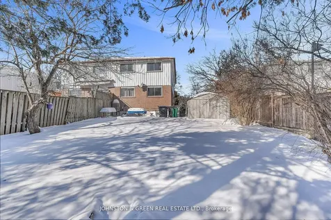 1732 Oberon Crescent Mississauga ON L4X 2K8