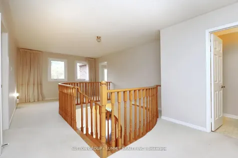 2654 Ambercroft Trail Mississauga ON L5M 4K1