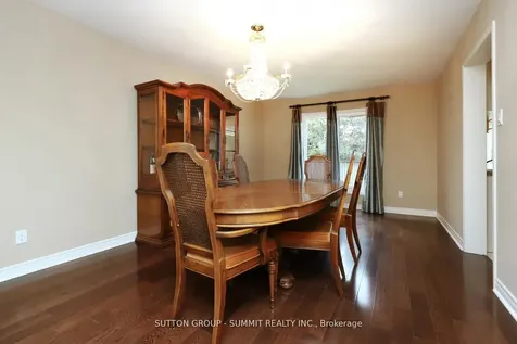 2654 Ambercroft Trail Mississauga ON L5M 4K1