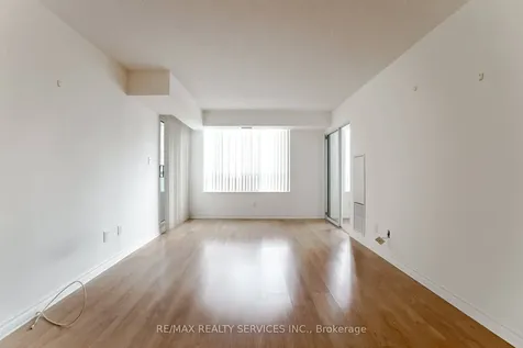 335 Rathburn Road W Mississauga ON L5B 0C8