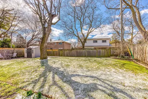 270 Wellesworth Drive Toronto ON M9C 4S7