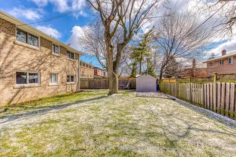 270 Wellesworth Drive Toronto ON M9C 4S7