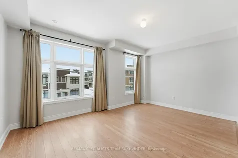 8 Tarmola Park Court Toronto ON M9L 0A6