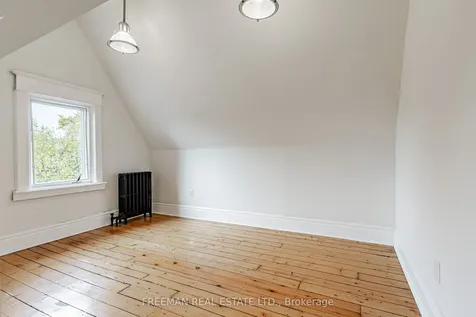 115 Mavety Street Toronto ON M6P 2L8