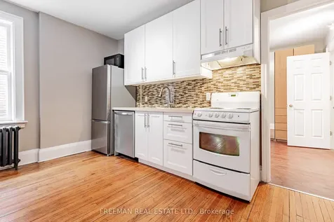 115 Mavety Street Toronto ON M6P 2L8