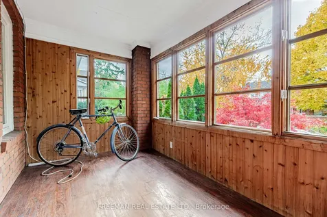 115 Mavety Street Toronto ON M6P 2L8
