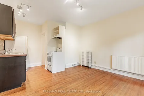 115 Mavety Street Toronto ON M6P 2L8