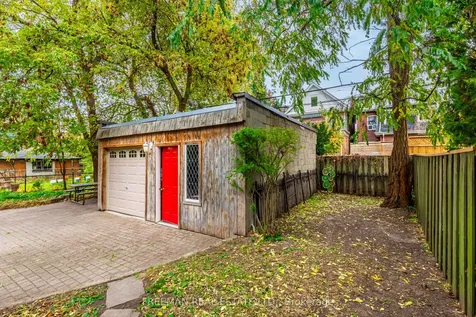 115 Mavety Street Toronto ON M6P 2L8