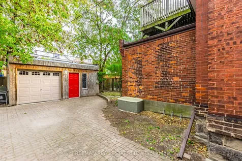 115 Mavety Street Toronto ON M6P 2L8