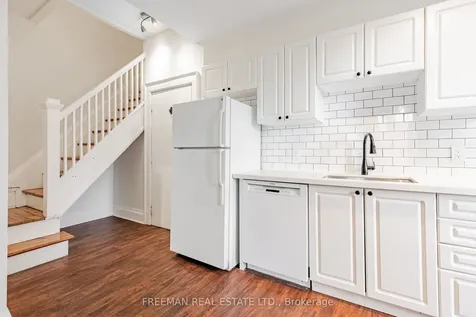 115 Mavety Street Toronto ON M6P 2L8