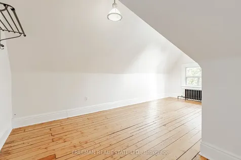 115 Mavety Street Toronto ON M6P 2L8