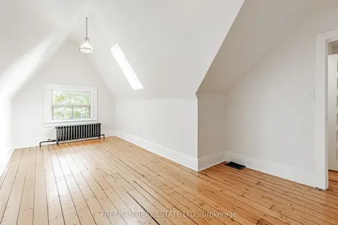 115 Mavety Street Toronto ON M6P 2L8