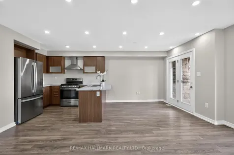 94 Golden Springs Drive Brampton ON L7A 0C7
