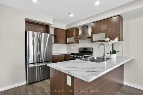 94 Golden Springs Drive Brampton ON L7A 0C7