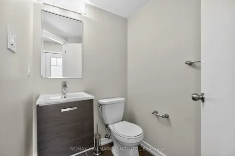 94 Golden Springs Drive Brampton ON L7A 0C7