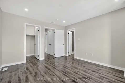 94 Golden Springs Drive Brampton ON L7A 0C7