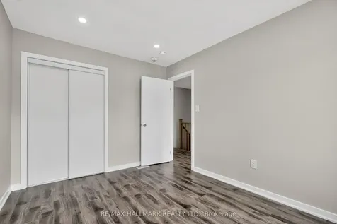 94 Golden Springs Drive Brampton ON L7A 0C7
