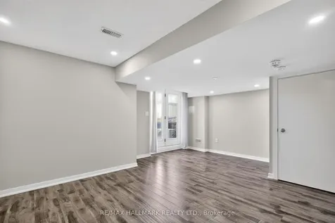 94 Golden Springs Drive Brampton ON L7A 0C7