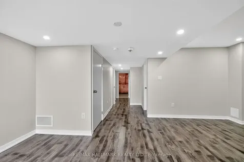 94 Golden Springs Drive Brampton ON L7A 0C7