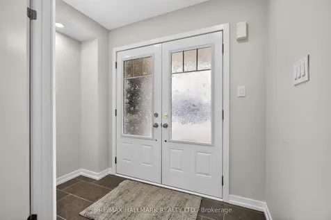 94 Golden Springs Drive Brampton ON L7A 0C7