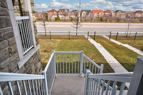 94 Golden Springs Drive Brampton ON L7A 0C7