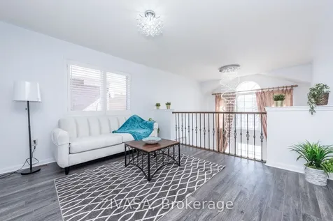 10 Upshall Drive Brampton ON L6P 1E1