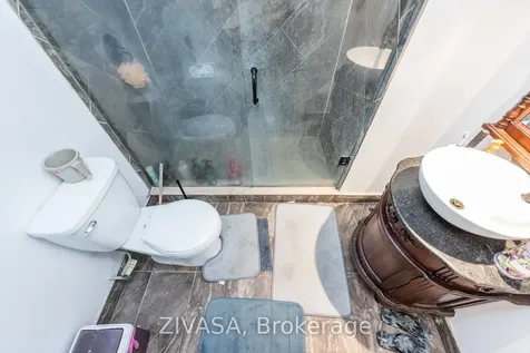 10 Upshall Drive Brampton ON L6P 1E1