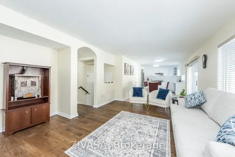 10 Upshall Drive Brampton ON L6P 1E1