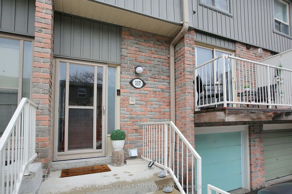60 Hanson Road Mississauga ON L5B 2P6