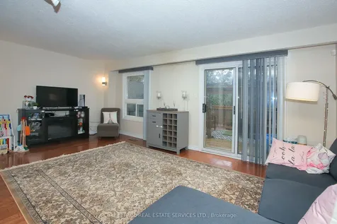 60 Hanson Road Mississauga ON L5B 2P6