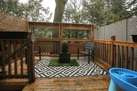 60 Hanson Road Mississauga ON L5B 2P6