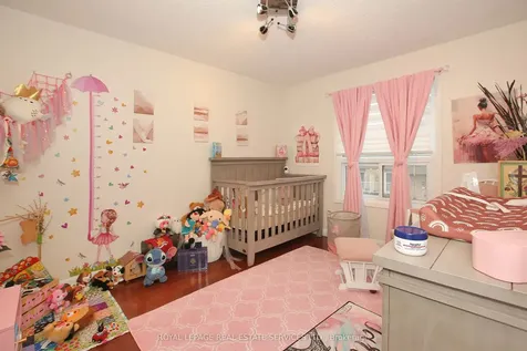 60 Hanson Road Mississauga ON L5B 2P6