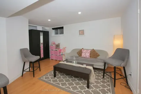 60 Hanson Road Mississauga ON L5B 2P6