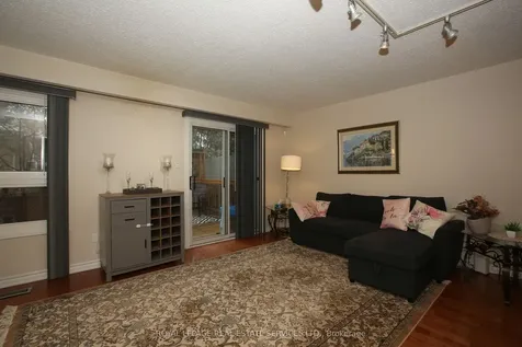 60 Hanson Road Mississauga ON L5B 2P6