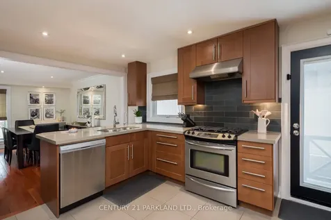 45 Deevale Road Toronto ON M3M 1Z4