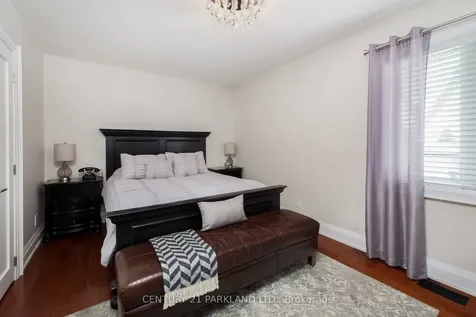 45 Deevale Road Toronto ON M3M 1Z4