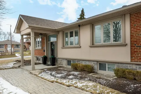 45 Deevale Road Toronto ON M3M 1Z4