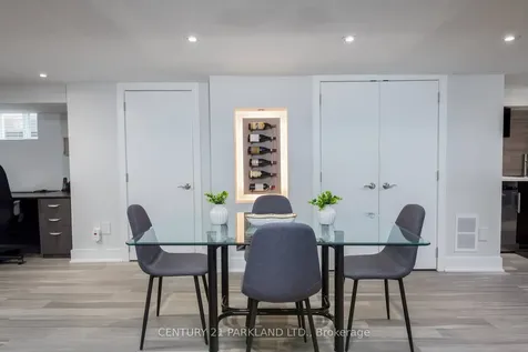 45 Deevale Road Toronto ON M3M 1Z4