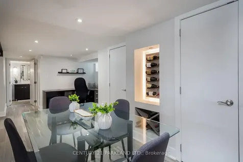 45 Deevale Road Toronto ON M3M 1Z4