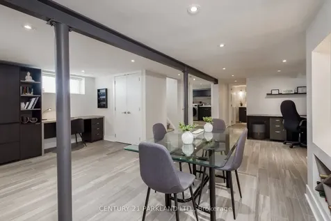 45 Deevale Road Toronto ON M3M 1Z4