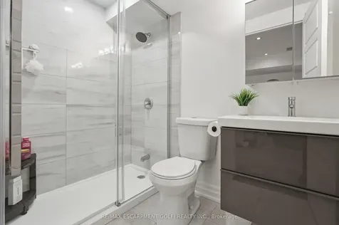 70 Plains Road W Burlington ON L7T 0B6