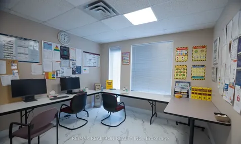 5920 Atlantic Drive Mississauga ON L4W 1N6