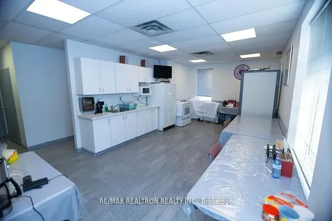 5920 Atlantic Drive S Mississauga ON L4W 1N6