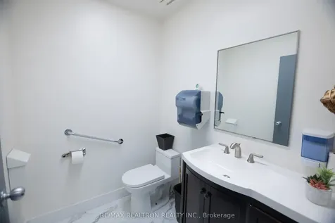 5920 Atlantic Drive S Mississauga ON L4W 1N6