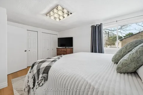 680 Regency Court Burlington ON L7N 3L9