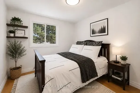 680 Regency Court Burlington ON L7N 3L9