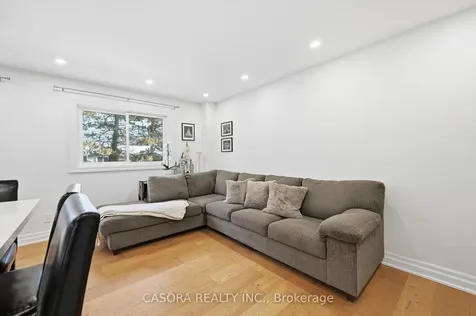680 Regency Court Burlington ON L7N 3L9